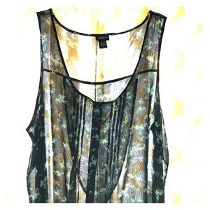 Cute sleeveless, like new